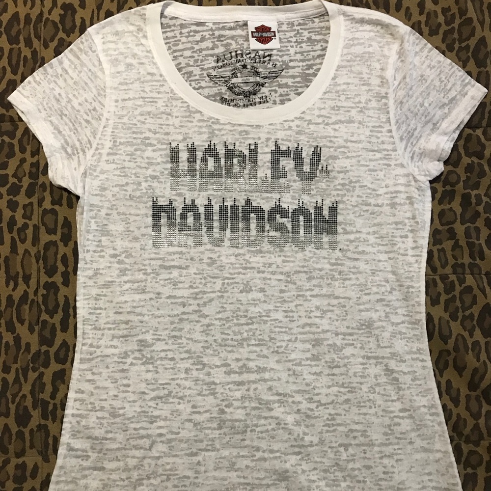 Harley-Davidson burnout white shirt. Women’s XL
